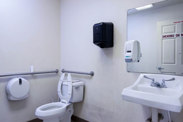 3100 N 1st St, Bloomfield, NM 87413